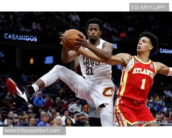 鹈鹕队申请裁掉锋线球员舒马特季前赛表现不佳引发关注 鹈鹕队申请裁掉锋线球员舒马特季前赛表现不佳引发关注