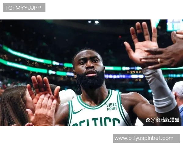 奎因表现低迷16投仅4中仅得8分4篮板1助攻被罚离场引发热议