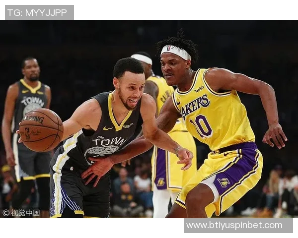 张佳玮分析NBA杯赛局势湖人持球得分能力位居联盟前列